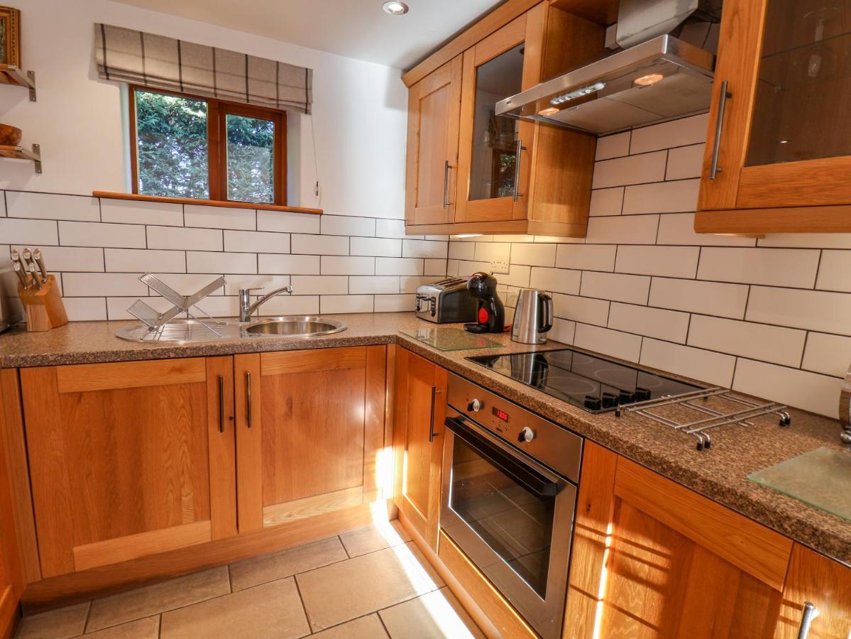 Hayloft Cottage Staintondale Экстерьер фото